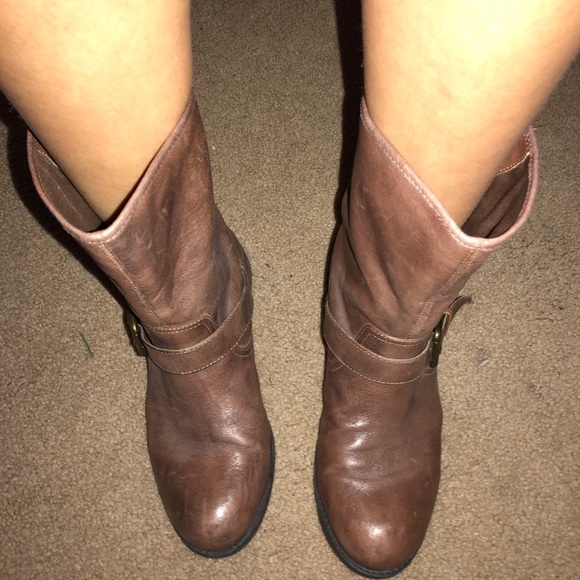 Steve Madden Crop Boots - Picture 2 of 4